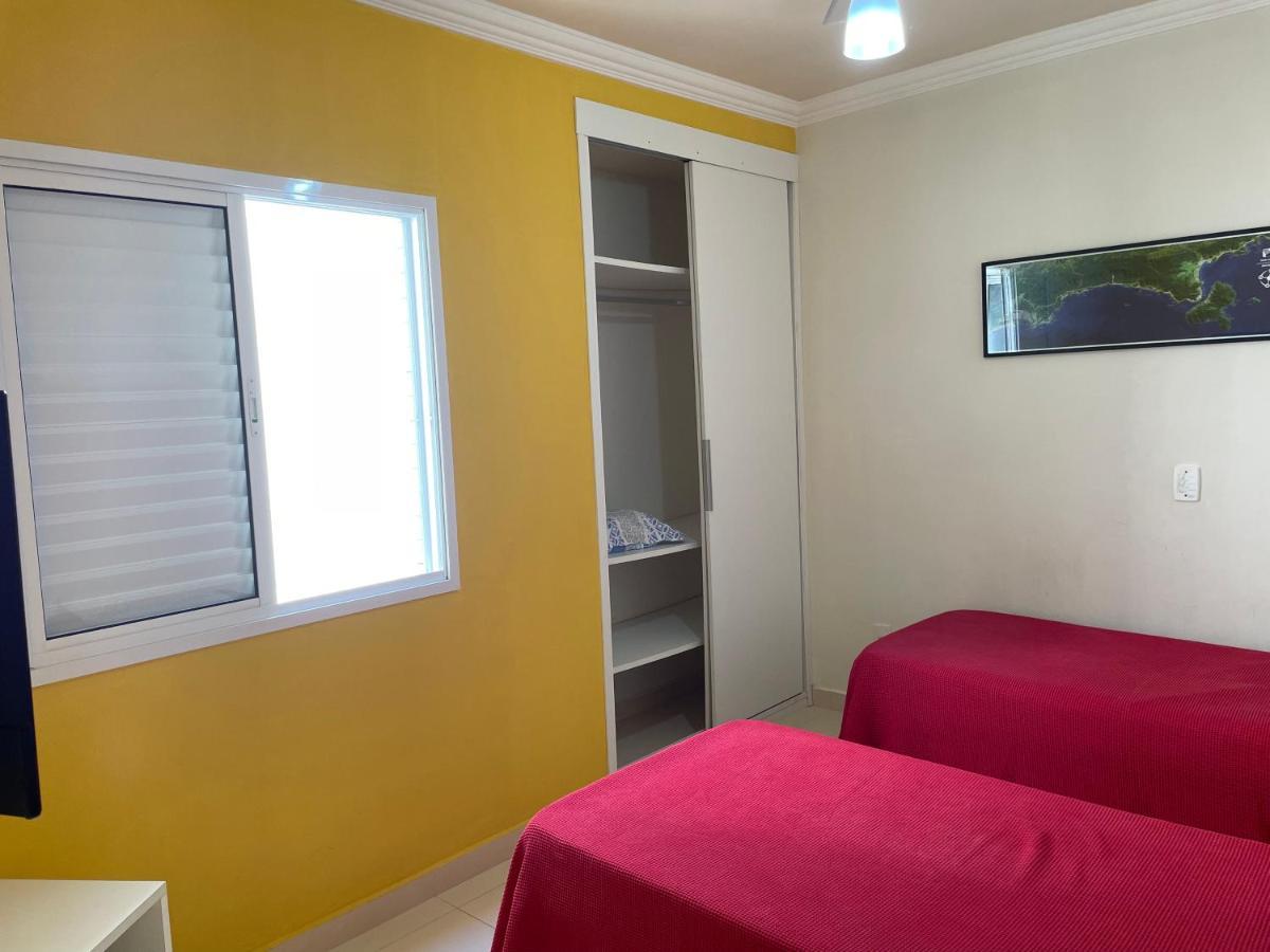 Apartamento Ubatuba Toninhas Apartment Exterior photo