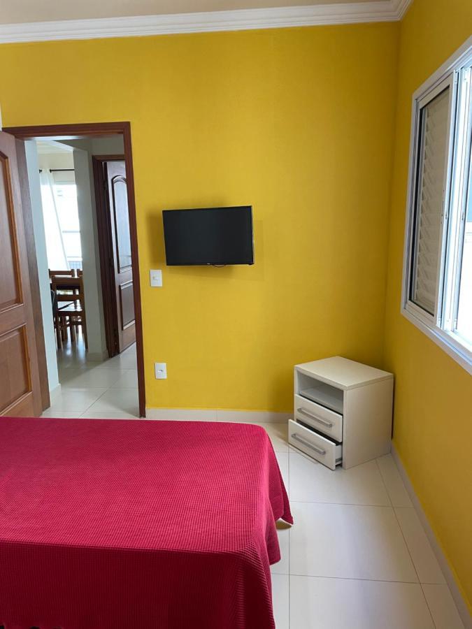 Apartamento Ubatuba Toninhas Apartment Exterior photo